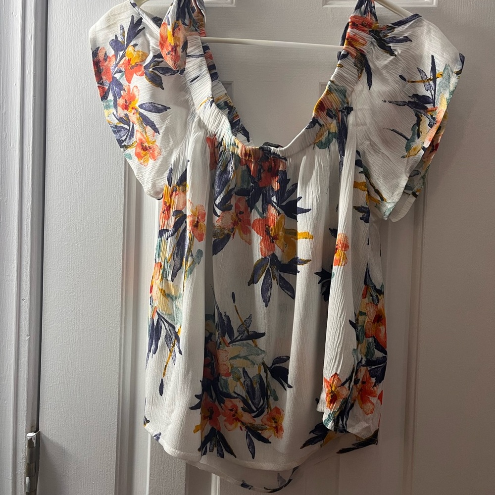 One Clothing Orange and Gray Ruffled Blouse